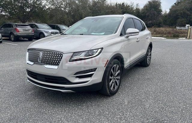 LINCOLN MKC USED PARTS DEALER (LINCOLN USED SPARE PARTS DEALER IN AUTO PARTS MARKET)