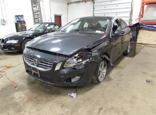 VOLVO XC60 USED SPARE PARTS DEALER (VOLVO USED SPARE PARTS DEALER IN PARTS MARKET)