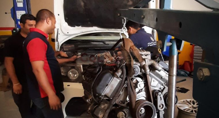 Rebuild Range rover engine