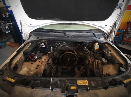 Rebuild Range rover engine