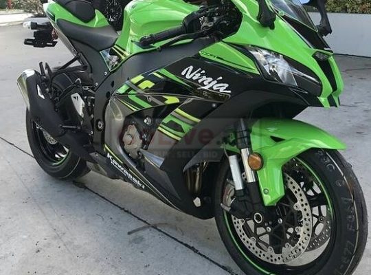 2019 Kawasaki ninja ZX10R FOR SALE