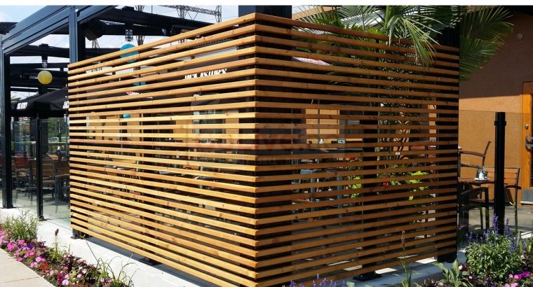 Restaurant Privacy Fences Uae | Supply and Install Wooden Fences | Abu Dhabi.