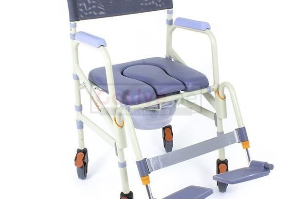 Looking for a Shower Chair for Elderly in Dubai, UAE?