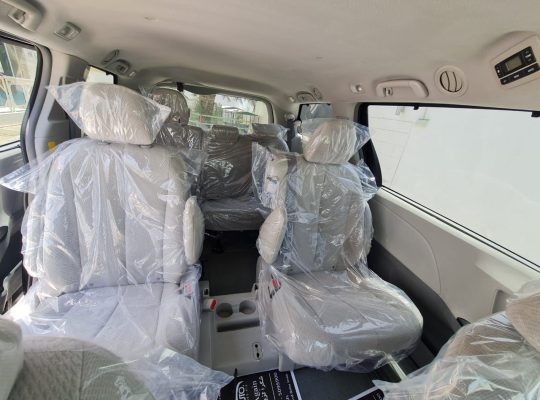 TOYOTA SIENNA 2014 LE EDITION, AWD, PERFECT CONDITION