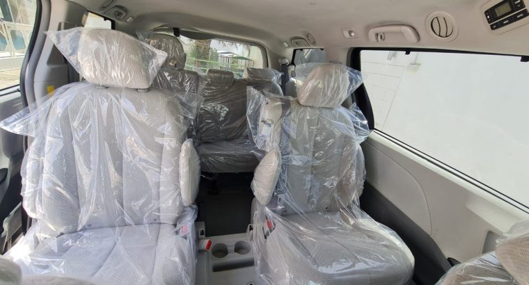 TOYOTA SIENNA 2014 LE EDITION, AWD, PERFECT CONDITION