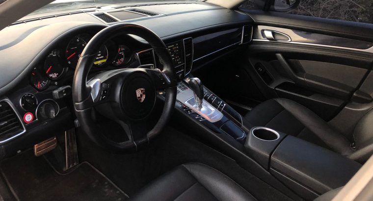 PORSCHE PANAMERA 4 2012 | 3.6L , 65000 KMS ONLY, US SPECS CALL 050 2134666