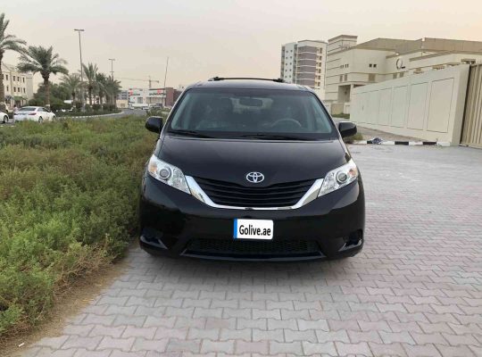 TOYOTA SIENNA 2014 LE EDITION, AWD, PERFECT CONDITION
