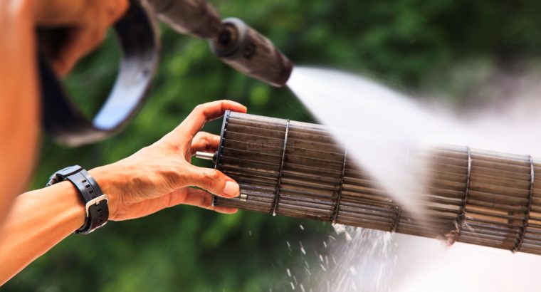 AC Repair Service Cleaning Maintenance Company Dubai Technician