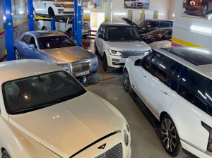Rolls Royce and Range Rover services center in Dubai