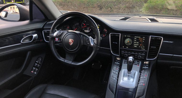 PORSCHE PANAMERA 4 2012 | 3.6L , 65000 KMS ONLY, US SPECS CALL 050 2134666