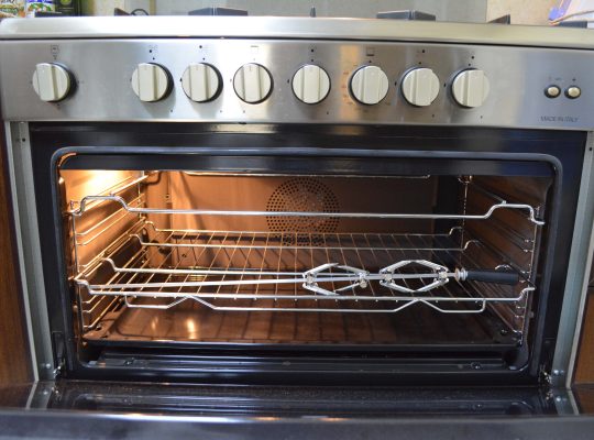 Bompani Gas Cooker 5 Burners With Oven and Grill