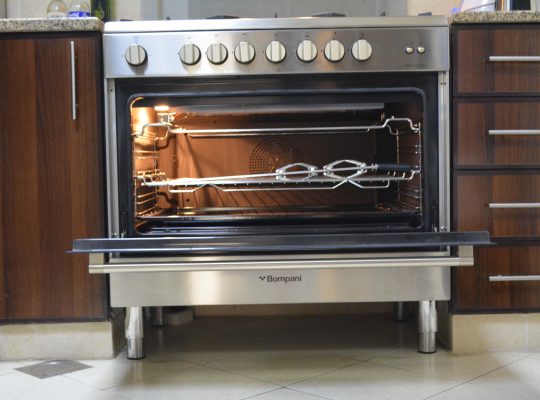 Bompani Gas Cooker 5 Burners With Oven and Grill
