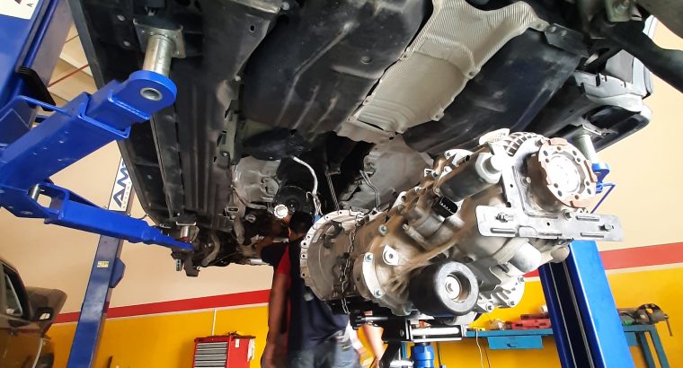 Range Rover Special Garage In Sharjah