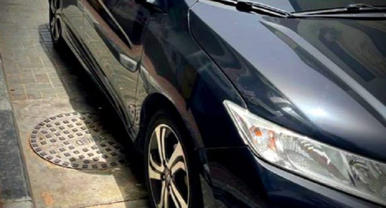 Great-Maintained Honda City black 2017 High Range Option – ECONOMIC FUEL