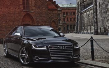 Used Audi S8 Car buyer in Dubai ( Best Used Audi S8 Car Buying Company Dubai, UAE )