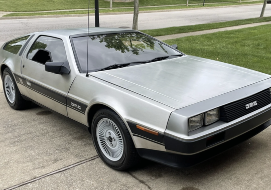 Used DeLorean Car buyer in Dubai ( Best Used DeLorean Car Buying Company Dubai, UAE )