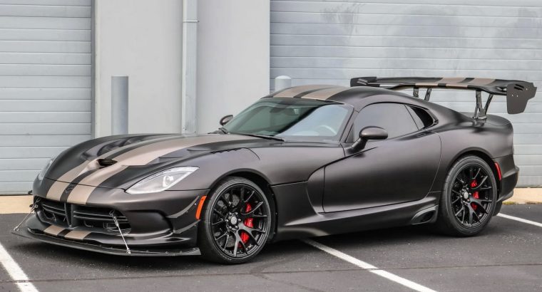 Used Dodge Viper Car buyer in Dubai ( Best Used Dodge Viper Car Buying Company Dubai, UAE )