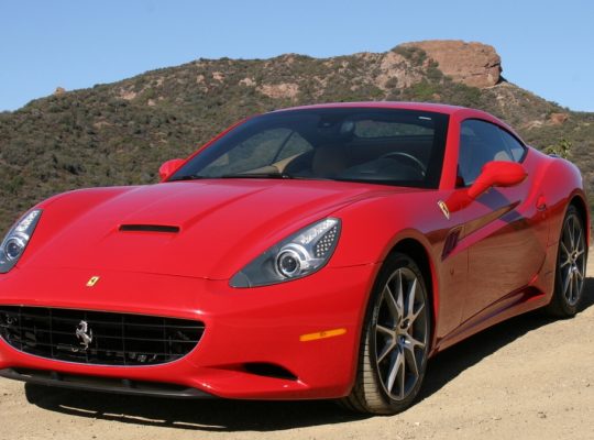 Used Ferrari California Car buyer in Dubai ( Best Used Ferrari California Car Buying Company Dubai, UAE )