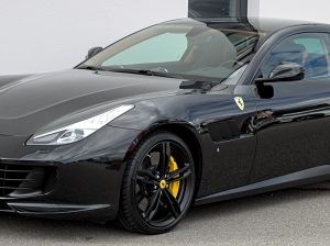 Used Ferrari GTC4 Lusso Car buyer in Dubai ( Best Used Ferrari GTC4 Lusso Car Buying Company Dubai, UAE )