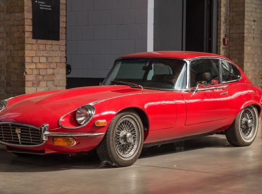 Used Jaguar E-Type Car buyer in Dubai( Best Used Jaguar E-Type Car Buying Company Dubai, UAE )
