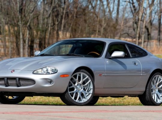 Used Jaguar xk8 Car buyer in Dubai( Best Used Jaguar xk8 Car Buying Company Dubai, UAE )