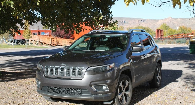 Used Jeep Cherokee Car buyer in Dubai( Best Used Jeep Cherokee Car Buying Company Dubai, UAE )