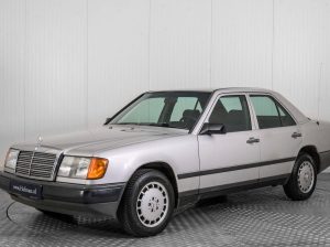 Used Mercedes-Benz 260 Car buyer in Dubai ( Best Used Mercedes-Benz 260 Car Buying Company Dubai, UAE )