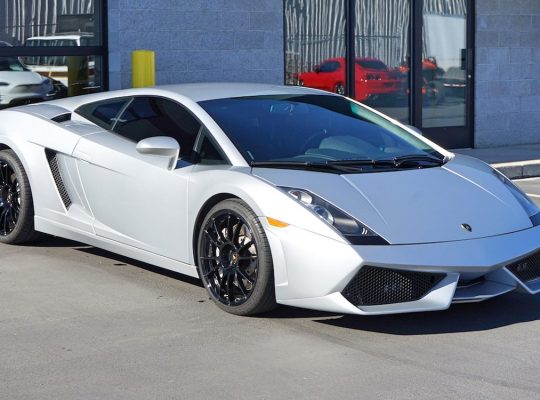 Used Lamborghini Gallardo Car buyer in Dubai( Best Used Lamborghini Gallardo Car Buying Company Dubai, UAE )