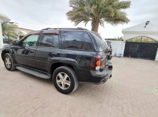 CHEVROLET TRAIL BLAZER 2008 4×4 FULL OPTION ONLY, IN PERFECT AED 18000