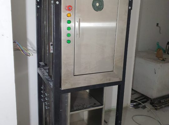 Dumbwaiter Lift Suppliers in Dubai