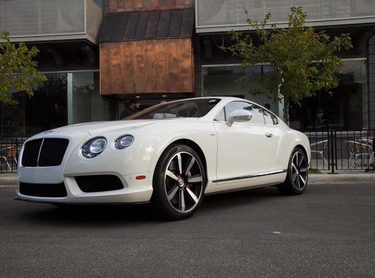 Scrap Bentley Car Dealer in Dubai ( Best Scrap Bentley Car Buyer in UAE )