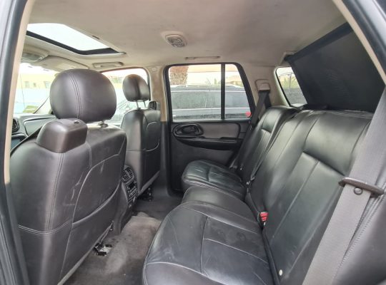 CHEVROLET TRAIL BLAZER 2008 4×4 FULL OPTION ONLY, IN PERFECT AED 18000