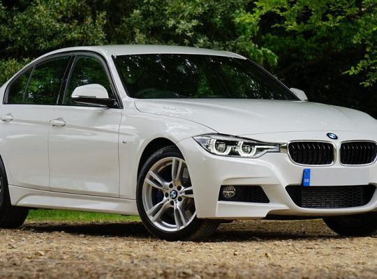 Used BMW Car buyer in Dubai ( Best Used BMW Car Buying Company Dubai, UAE )