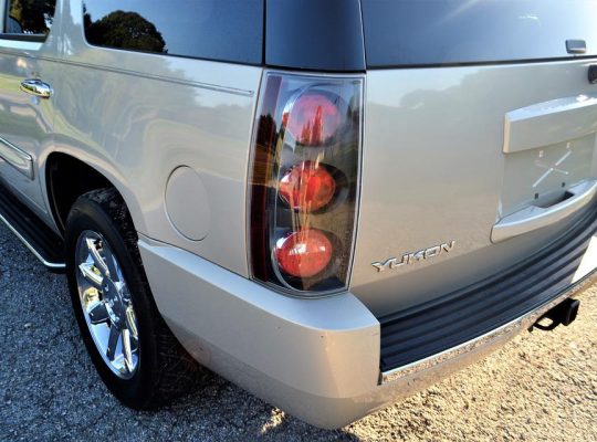 Used GMC Car buyer in Dubai ( Best Used GMC Car Buying Company Dubai, UAE )