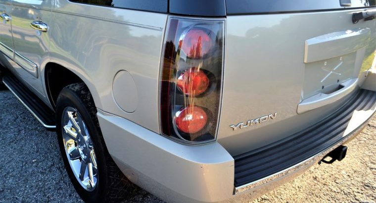 Used GMC Car buyer in Dubai ( Best Used GMC Car Buying Company Dubai, UAE )