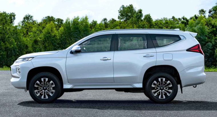 Used Mitsubishi Pajero Sport Car buyer in Dubai ( Best Used Mitsubishi Pajero Sport Car Buying Company Dubai, UAE )