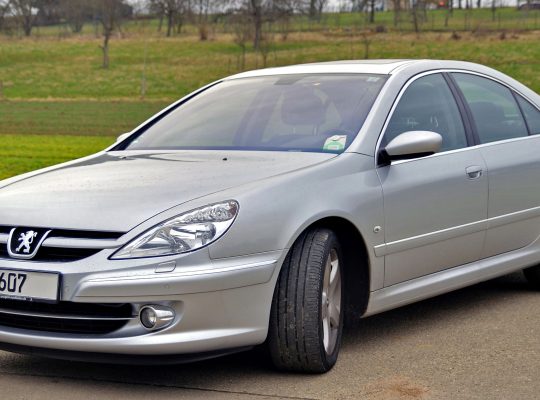 Used Peugeot 607 Car buyer in Dubai ( Best Used Peugeot 607 Car Buying Company Dubai, UAE )