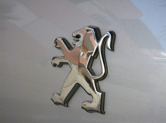 Used Peugeot Boxer Car buyer in Dubai ( Best Used Peugeot Boxer Car Buying Company Dubai, UAE )