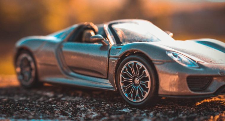 Used Porsche 918 Spyder Car buyer in Dubai ( Best Used Porsche 918 Spyder Car Buying Company Dubai, UAE )