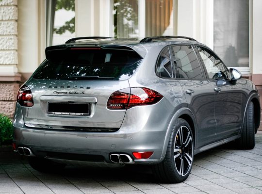 Used Porsche Cayenne Car buyer in Dubai ( Best Used Porsche Cayenne Car Buying Company Dubai, UAE )