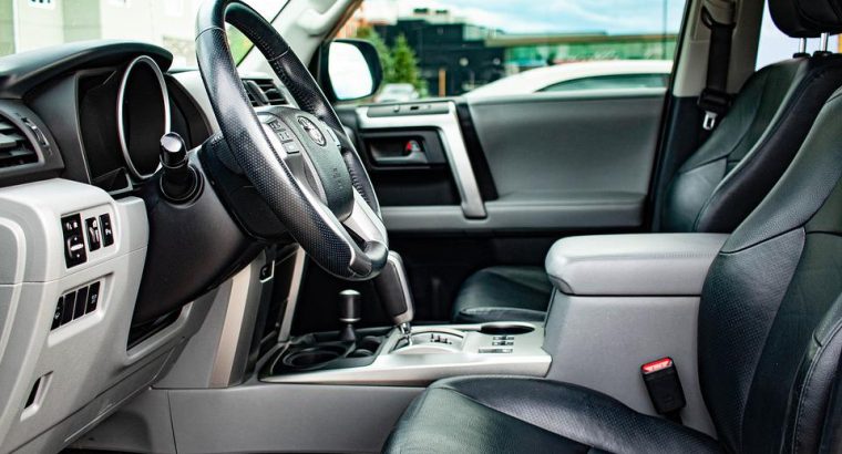 Used Toyota Innova Car buyer in Dubai ( Best Used Toyota Innova Car Buying Company Dubai, UAE )