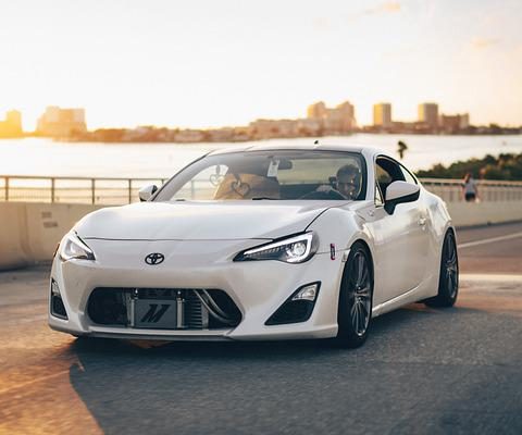 Used Toyota MR2 Spyder Car buyer in Dubai ( Best Used Toyota MR2 Spyder Car Buying Company Dubai, UAE )