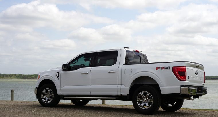 Used Toyota Pickup Car buyer in Dubai ( Best Used Toyota Pickup Car Buying Company Dubai, UAE )