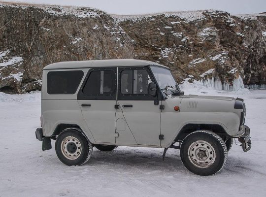Used UAZ Car buyer in Dubai ( Best Used UAZ Car Buying Company Dubai, UAE )