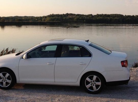 Used Volkswagen Jetta Car buyer in Dubai ( Best Used Volkswagen Jetta Car Buying Company Dubai, UAE )