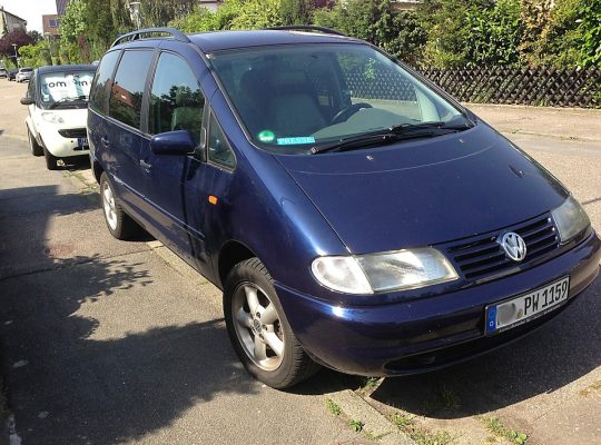 Used Volkswagen Sharan Car buyer in Dubai ( Best Used Volkswagen Sharan Car Buying Company Dubai, UAE )