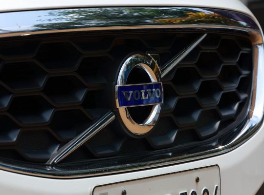 Used Volvo C-Class Car buyer in Dubai ( Best Used Volvo C-Class Car Buying Company Dubai, UAE )