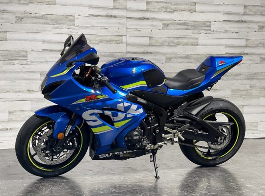 2017 Suzuki gsx r1000cc available for sale