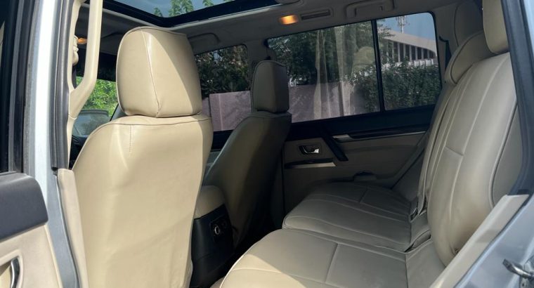 Pajero 2013 model