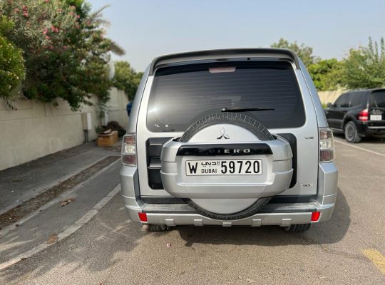 Pajero 2013 model